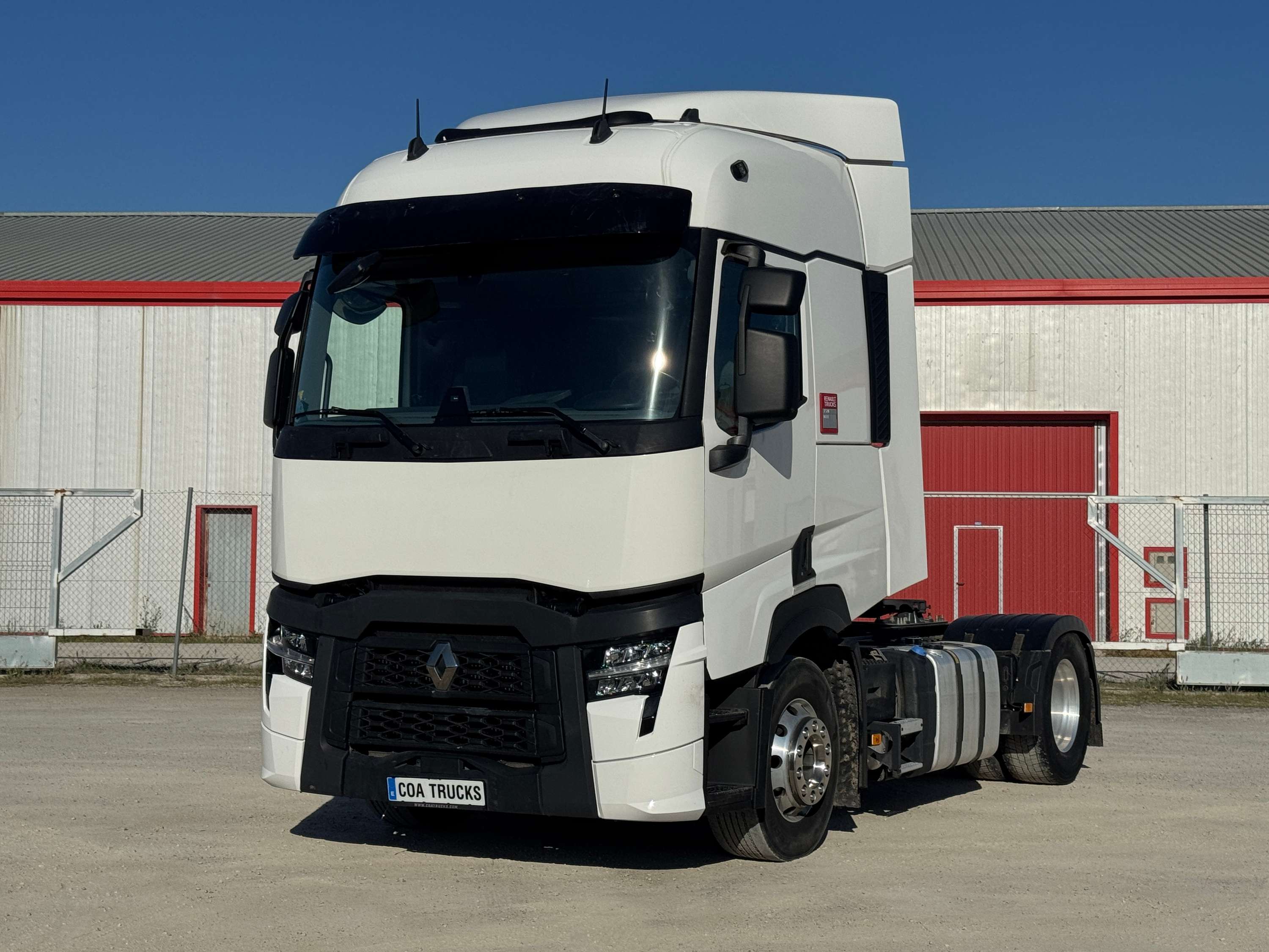 Tracteur Renault T 520 2023 d'occasion — Coatrucks Lleida - vignette 1