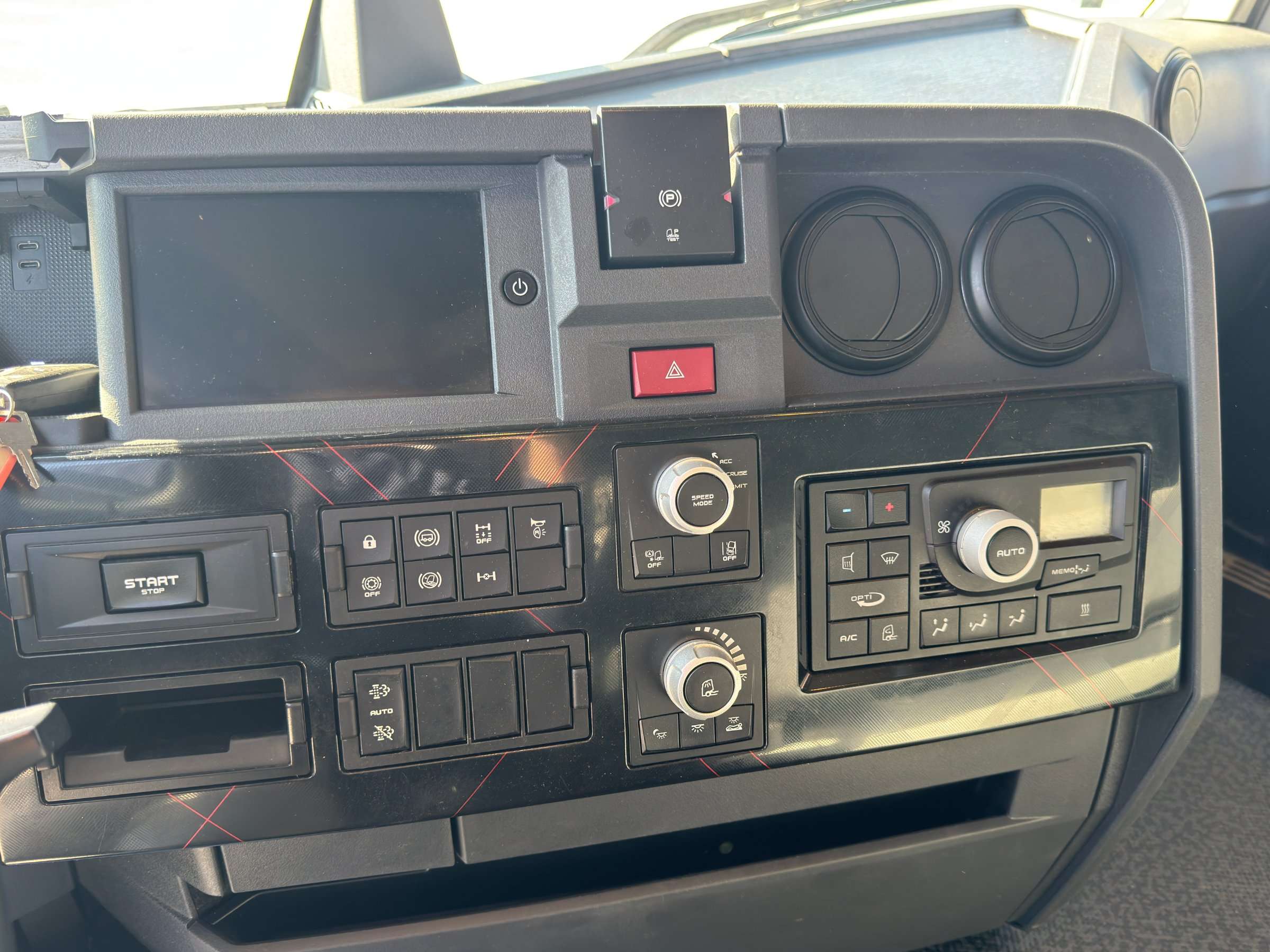 Tracteur Renault T 520 2023 d'occasion — Coatrucks Lleida - vignette 31