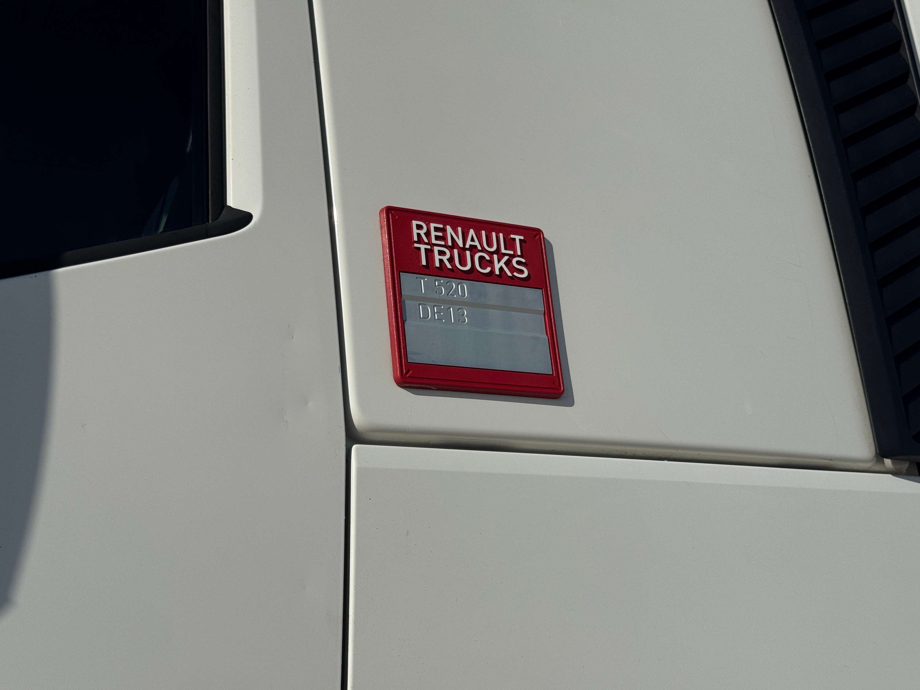 Tracteur Renault T 520 2023 d'occasion — Coatrucks Lleida - vignette 9