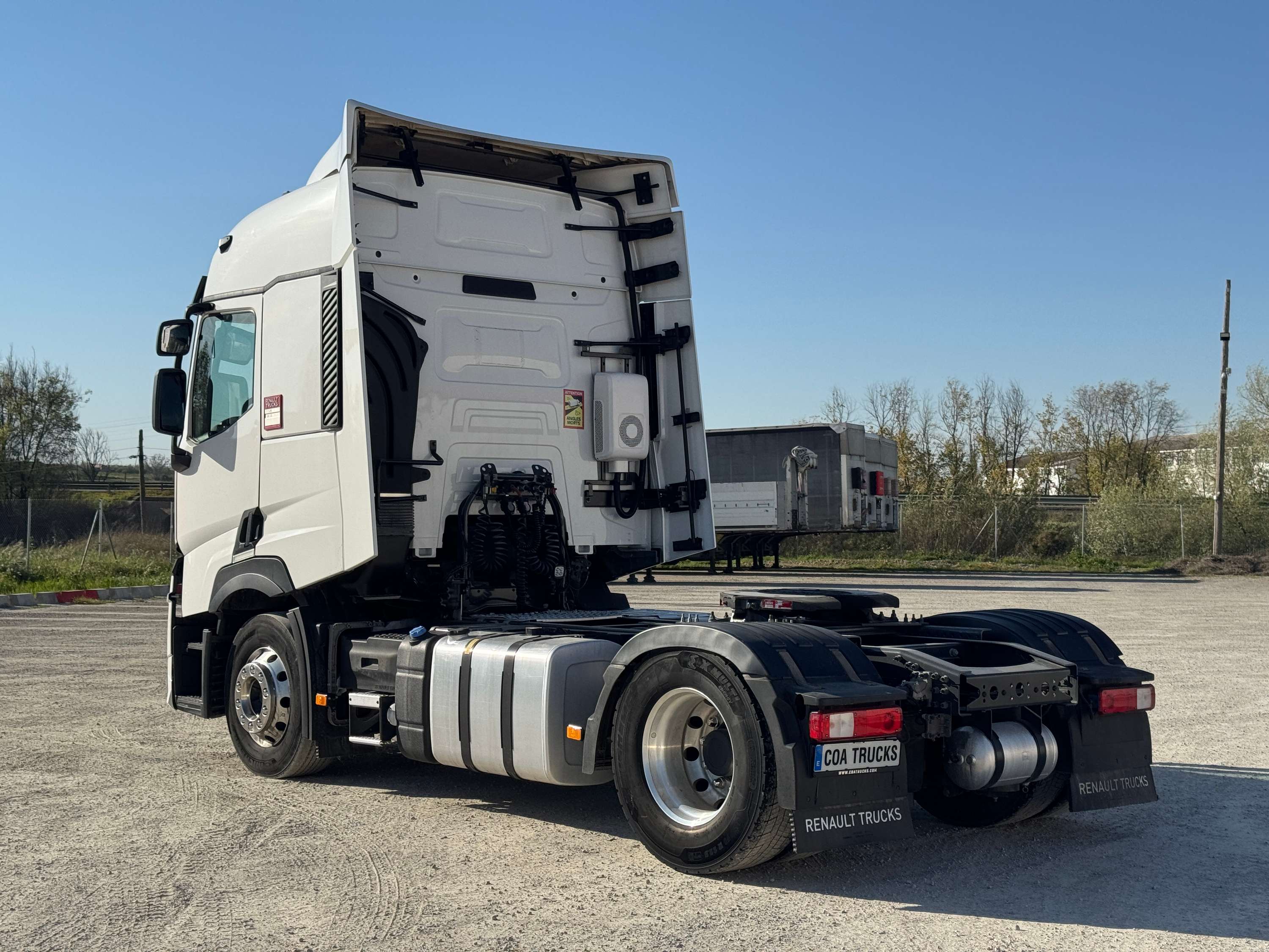 Tracteur Renault T 520 2023 d'occasion — Coatrucks Lleida - vignette 3