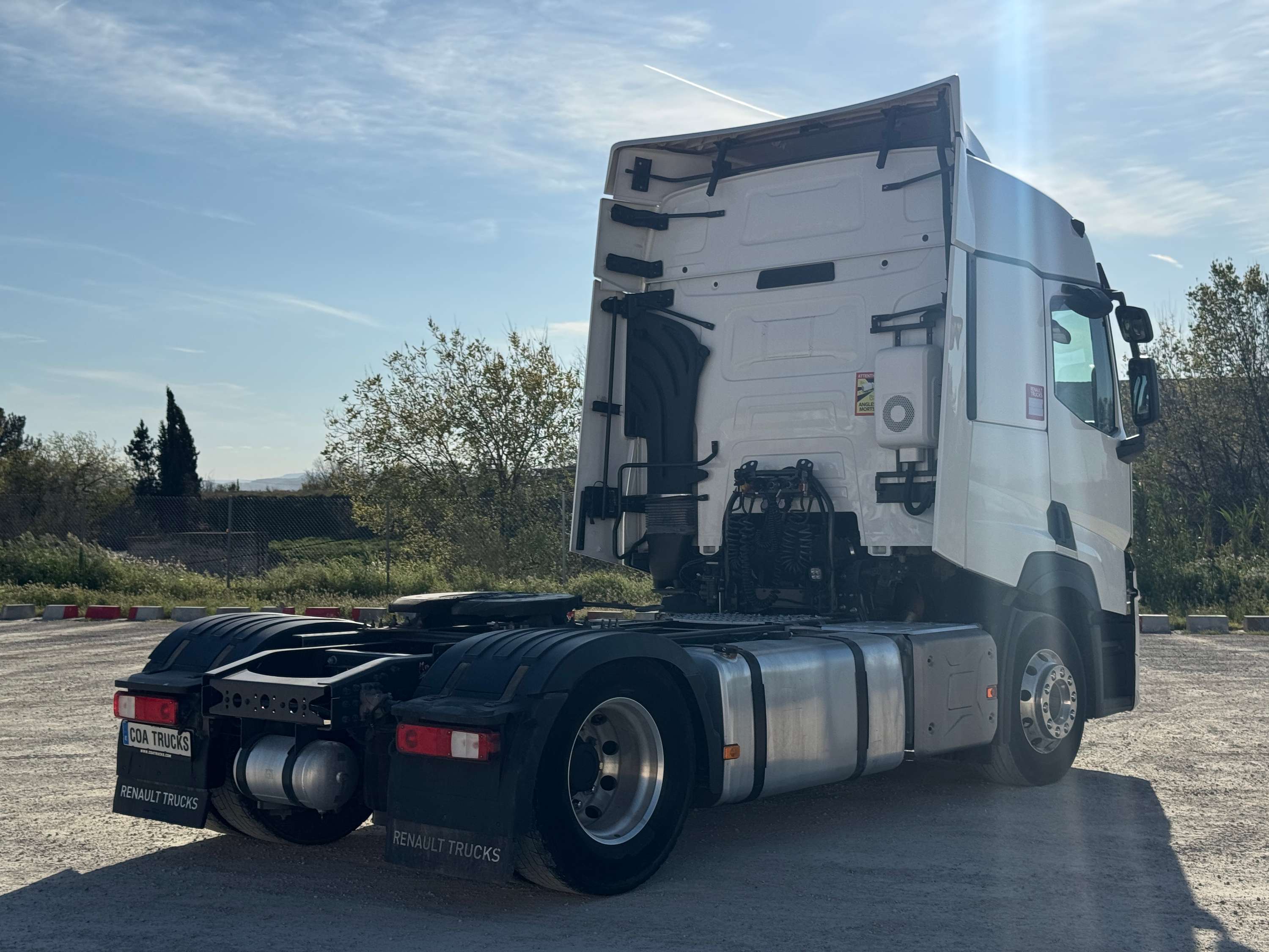 Tracteur Renault T 520 2023 d'occasion — Coatrucks Lleida - vignette 5