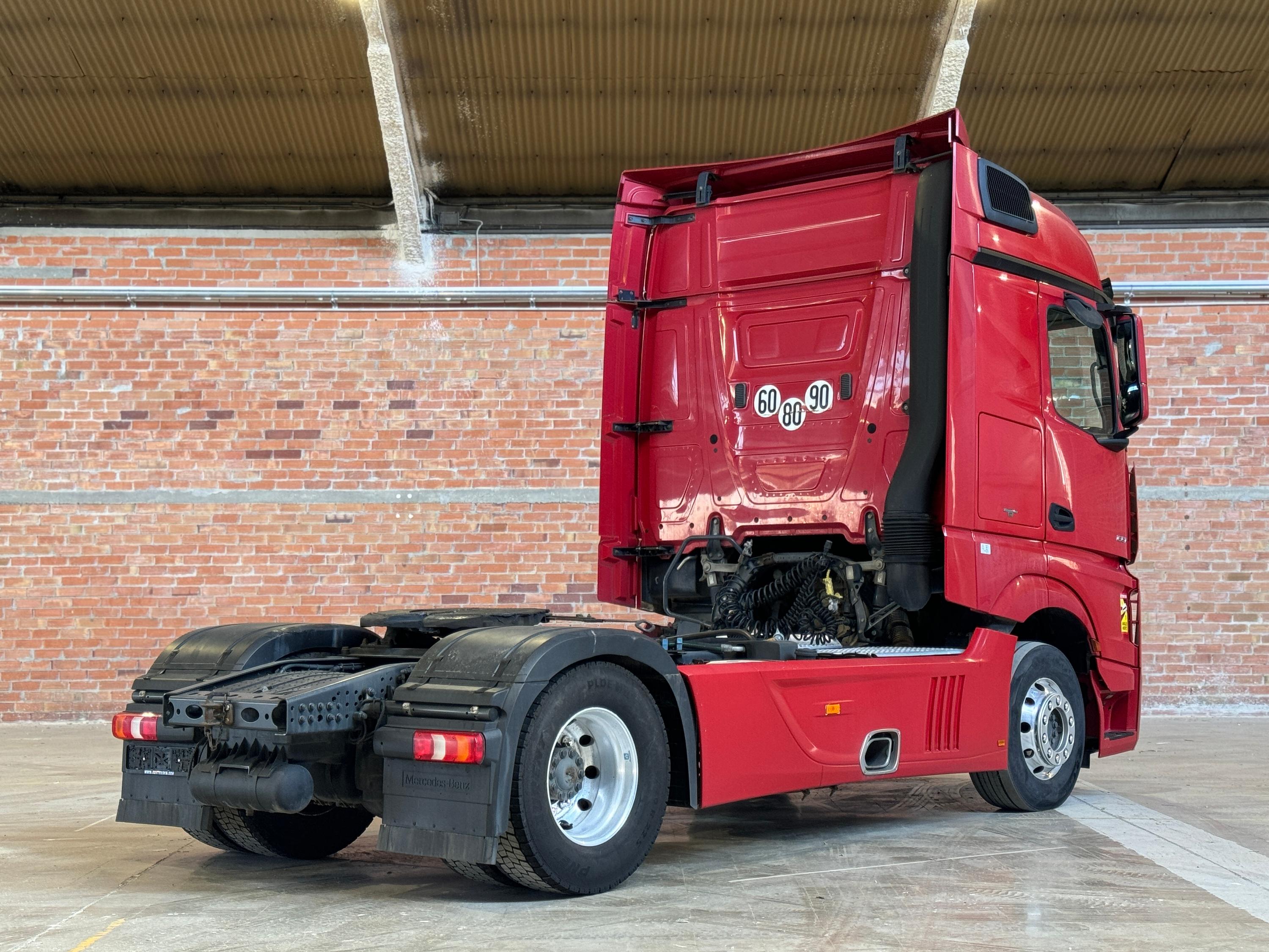 Mercedes Actros 1851 LS - 5
