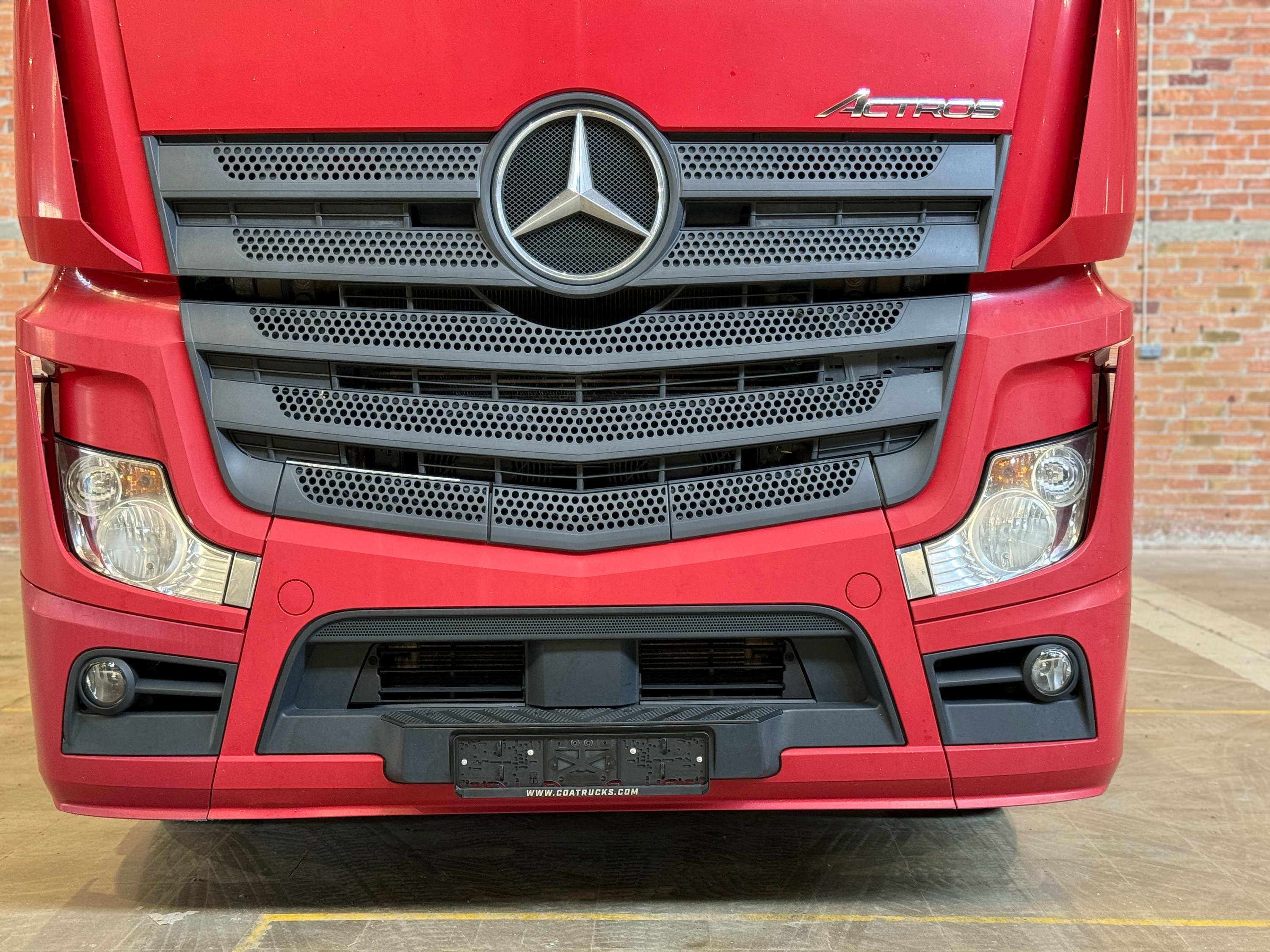 Mercedes Actros 1851 LS 2016 - miniatura 9