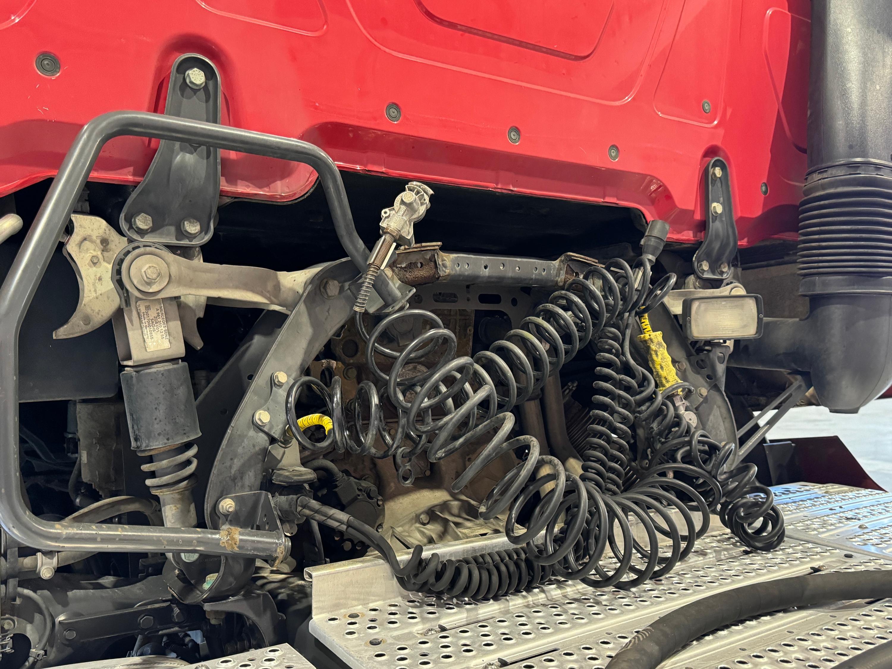 Mercedes Actros 1851 LS 2016 - foto 20